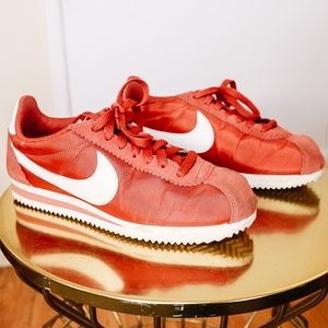 NIKE Classic Cortez Nylon with Orange Shoe
